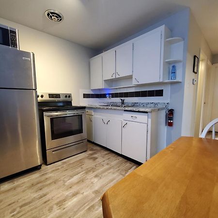 Modern Private 1Br Apt. W/Free Prkg + Fast Wi-Fi Sault Ste. Marie Exteriér fotografie